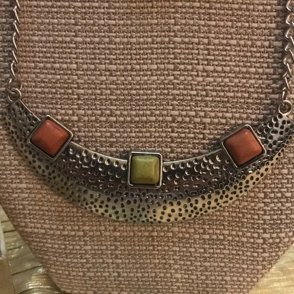 Paparazzi Accessories  Necklace Silver Tone Collar Hammered Rust Green Bohemian - Picture 3 of 4